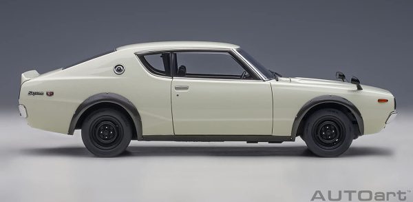 Autoart 1 18 Nissan Skyline 2000 Gt-R Kpgc110 White 77472 For Discount - Image 4